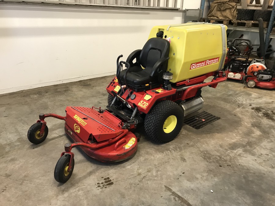 Gräsklippare Ferrari 570 / Zeroturn 