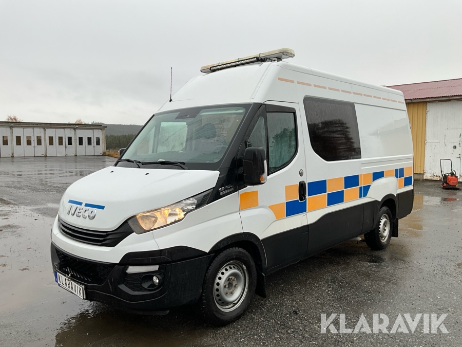Skåpbil Iveco Daily 35-140 2.3 JTD
