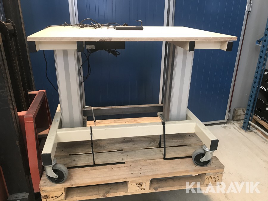 Elektriskt Lyftbord