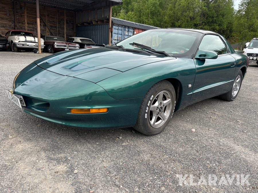 Veteranbil Pontiac Firebird Automat 162hk
