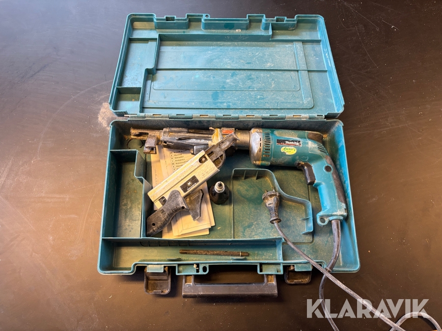 Skruvautomat Makita 6825