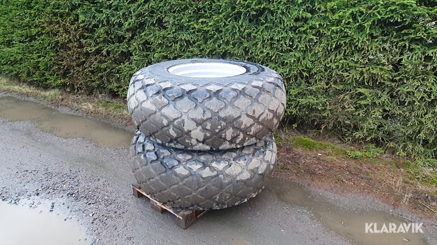 Grönytedäck / Lantbruksdäck med fälg 2 st