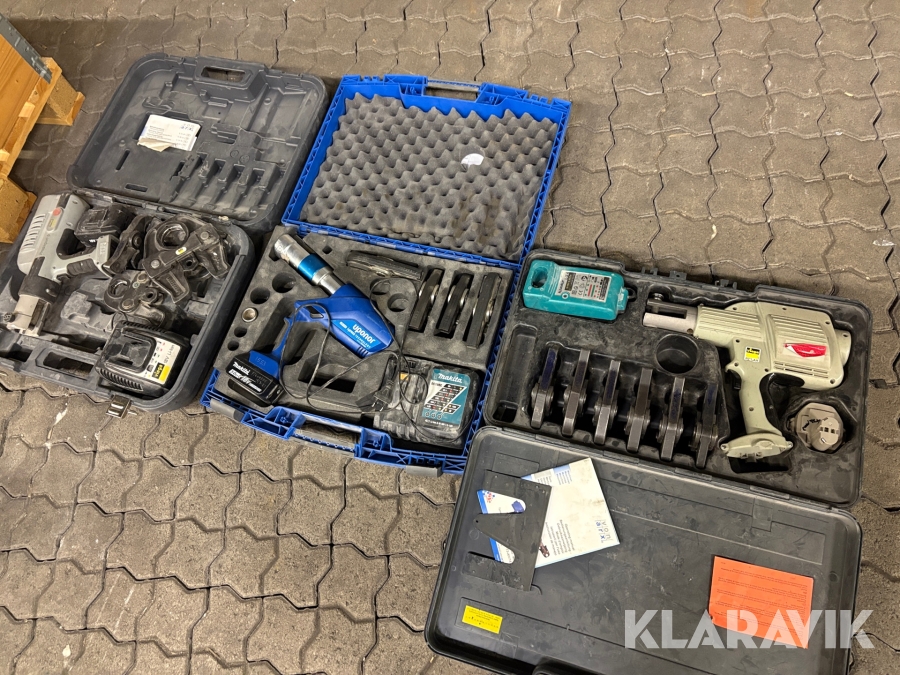 Pressverktyg 3 st, med 20 st pressbackar