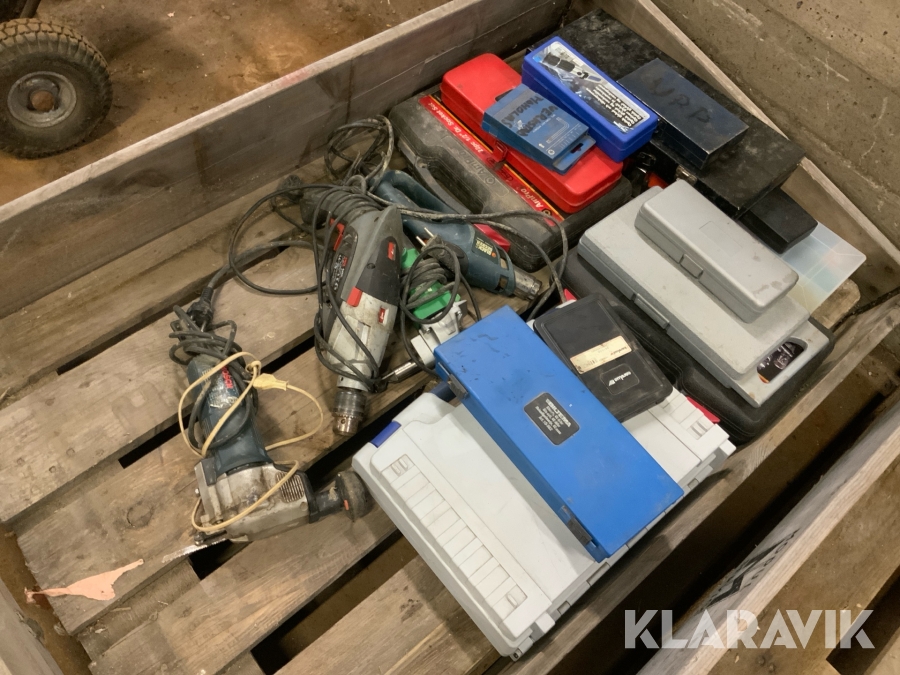 Diverse handverktyg och verktygssats 