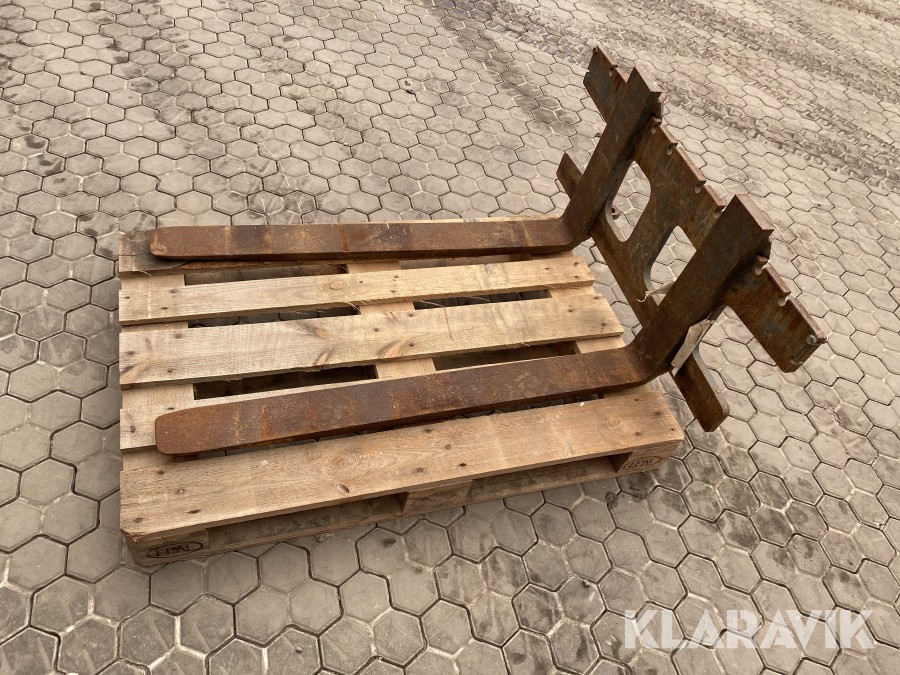 Pallgaffel 2t Lastare Avant PF528+/630/750 