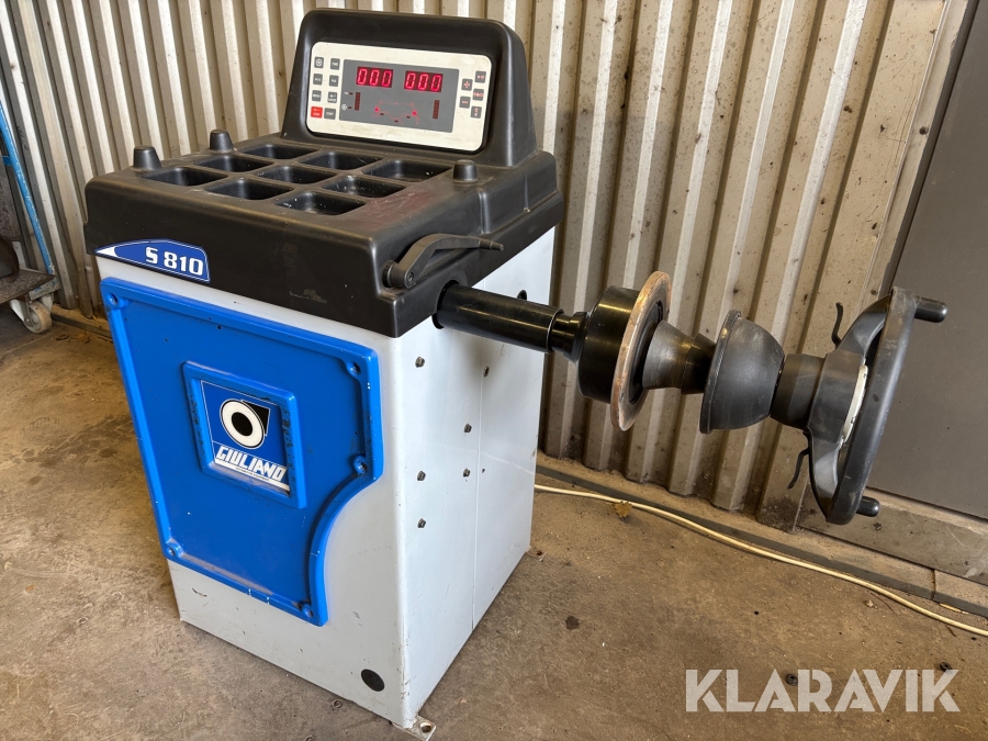 Balanseringsmaskin Giuliano S 810