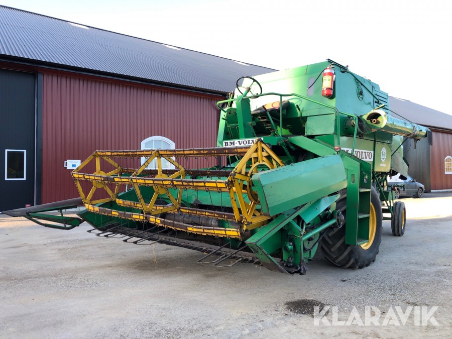 Skördetröska Volvo BM S 900