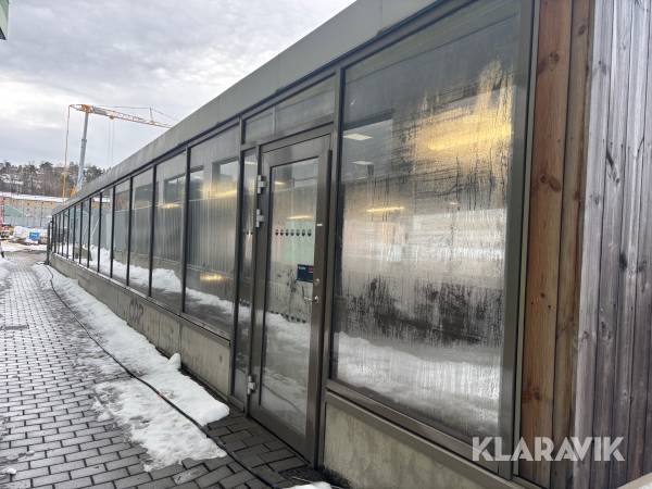 Fönsterpartier 14st + 1 dörr