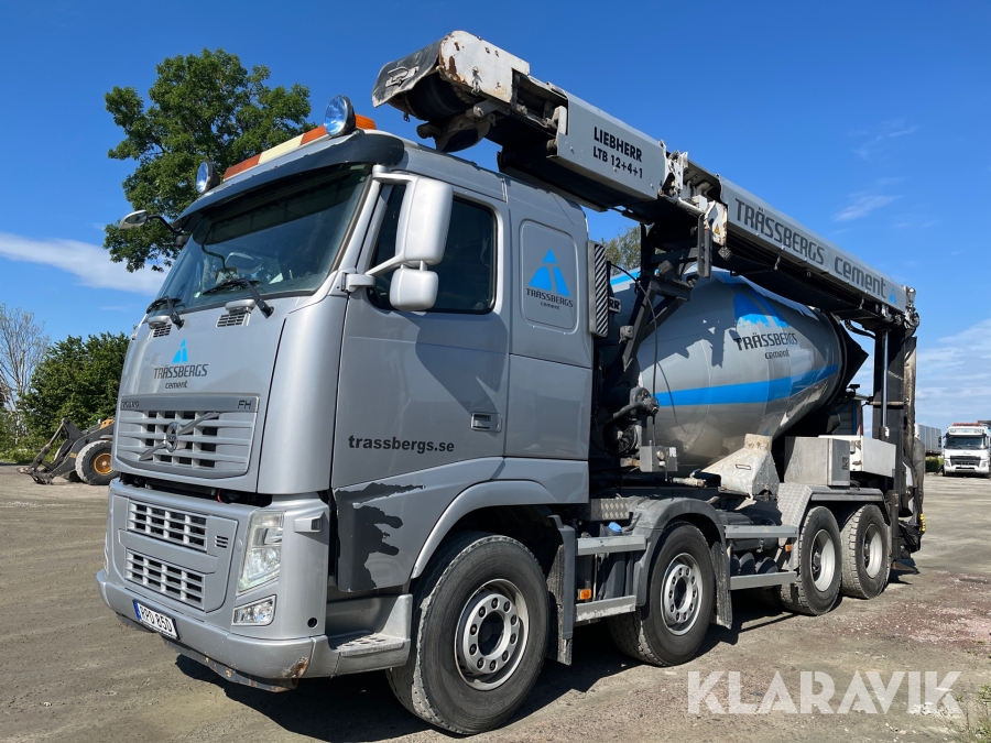 Betongbil med band Volvo FH 540