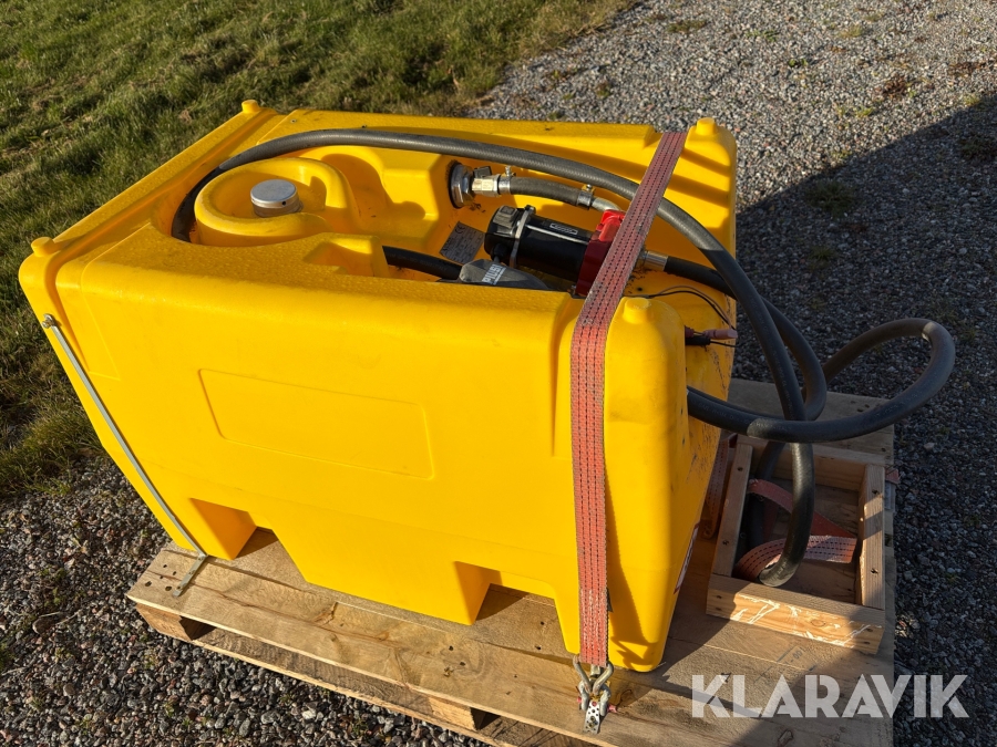 Dieseltank DSE-07-12 med pump 
