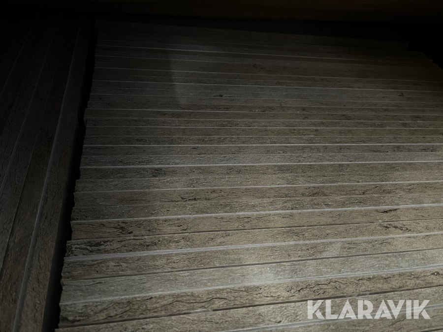 Innertak, Lidköping, Klaravik auktioner