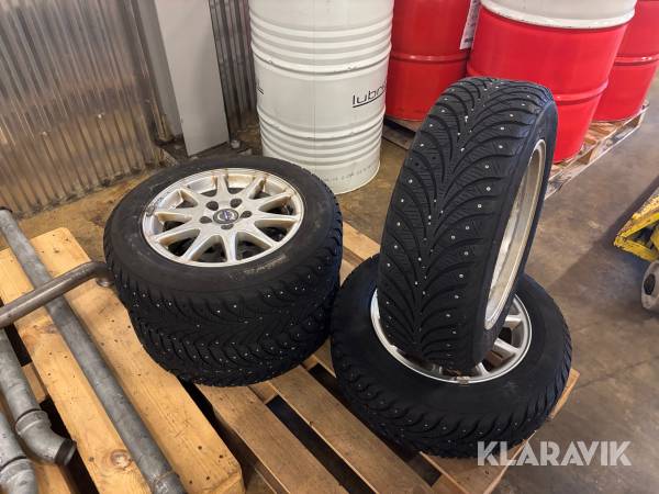 Vinterdäck till Volvo V70 Goodyear 195/65R15