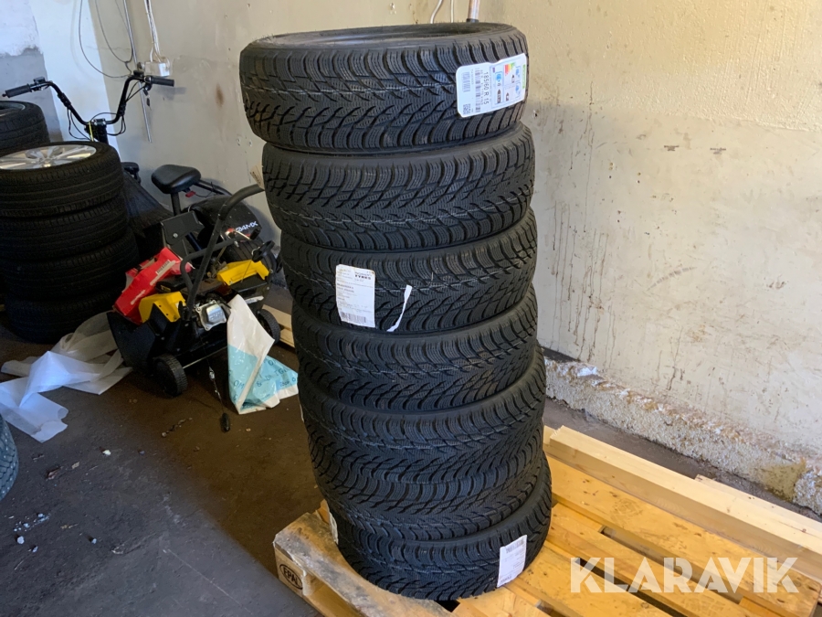 Dubbfria vinterdäck Nokian 7st (nya)