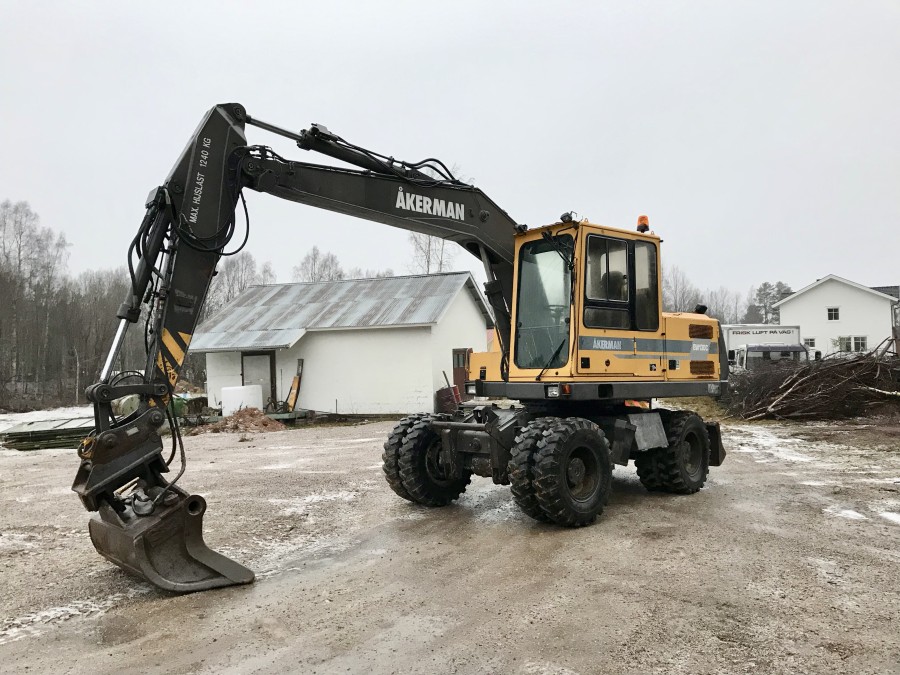 Hjulgrävare Åkerman EW 130C