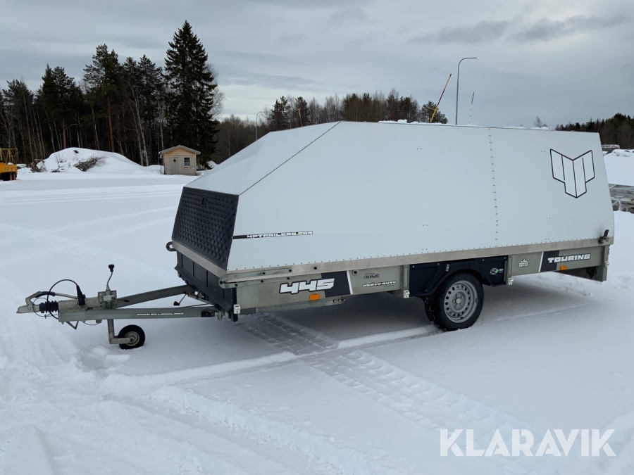 Personbilssläp 4P Touring 445 TXI med tippfunktion