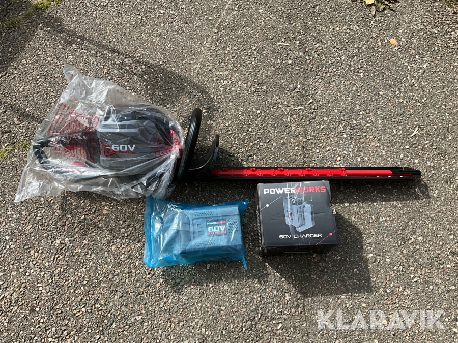 Häcksax batteridriven PowerWorks 60v med batteri och laddare