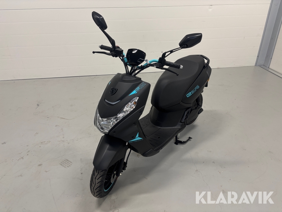 Elmoped Peugeot e-Streetzone