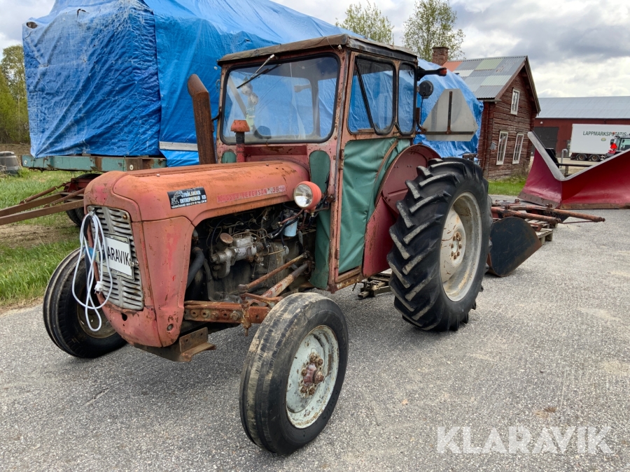 Veterantraktor Massey Ferguson 35