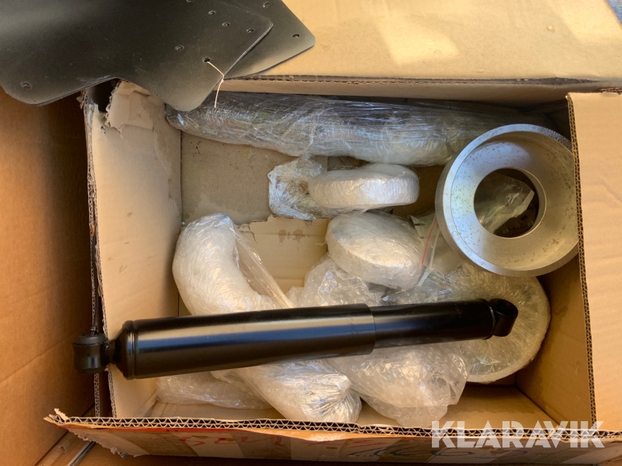 Höjningssats Mercedes-Benz X-class och Nissan navara 100mm höjning