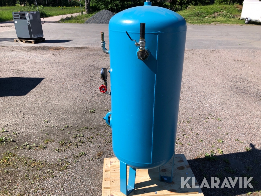 Tryckluftsbehållare