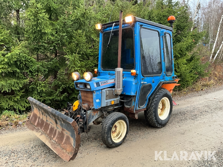 Redskapsbärare Traktor Iseki 2140 med tillbehör