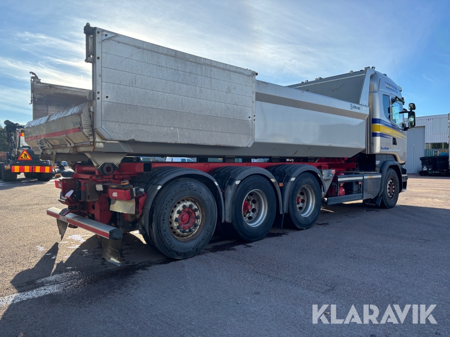 Lastbil Scania R 580 tridem  cameleont