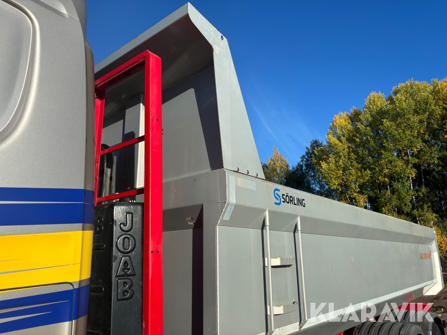 Lastbil Scania R 580 tridem  cameleont