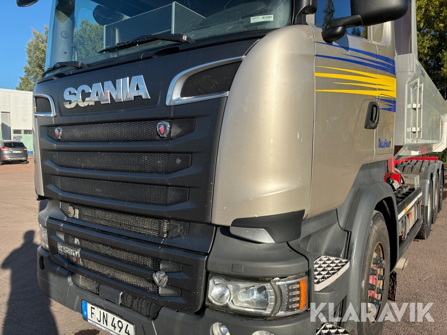 Lastbil Scania R 580 tridem  cameleont