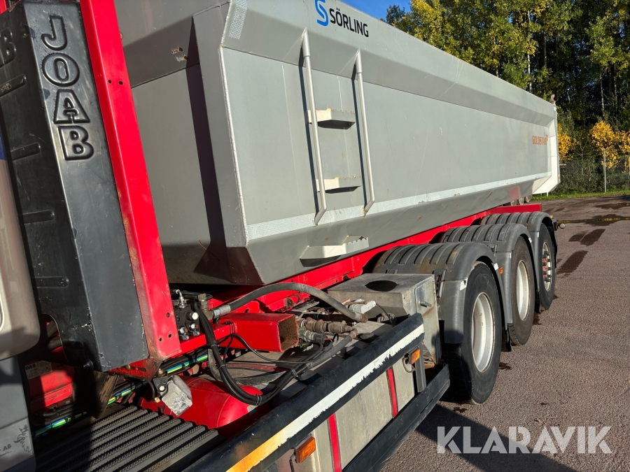 Lastbil Scania R 580 tridem  cameleont