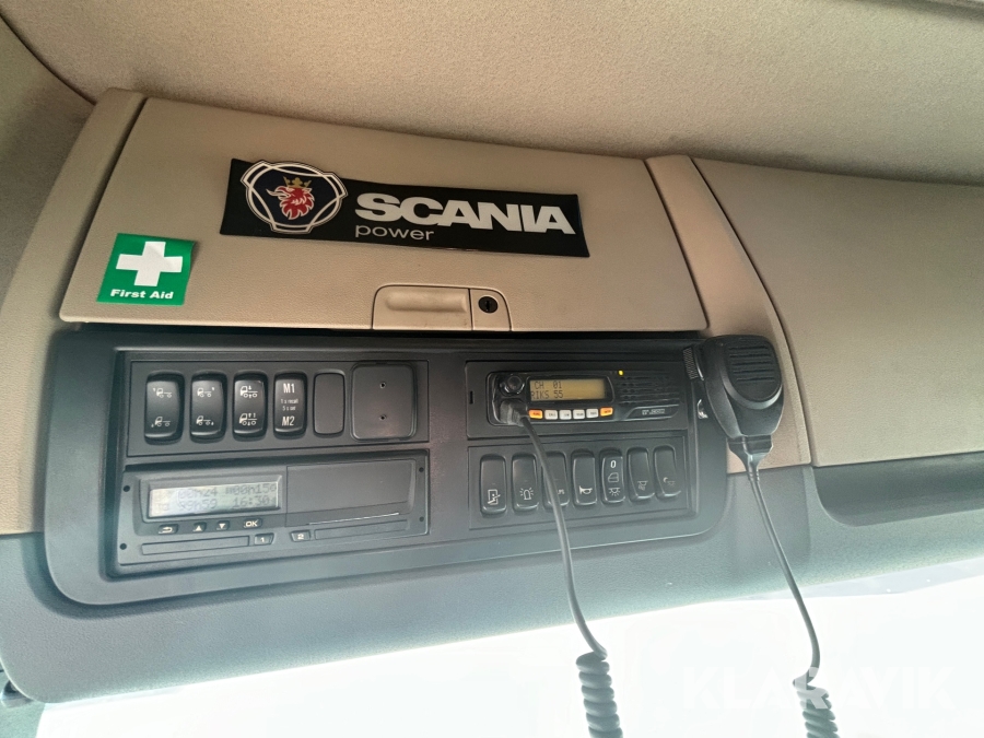 Lastbil Scania R 580 tridem  cameleont