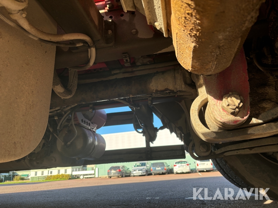 Lastbil Scania R 580 tridem  cameleont