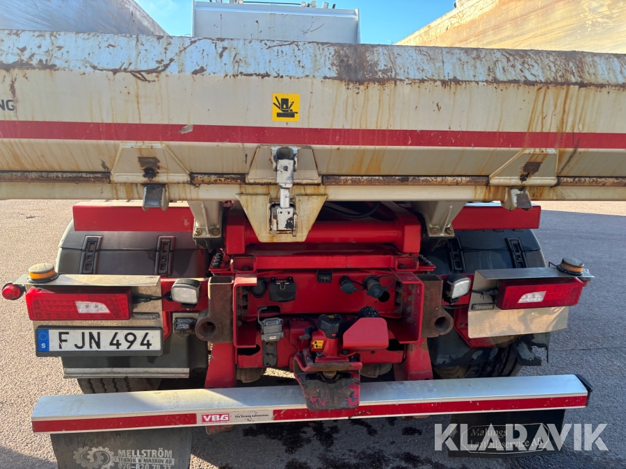 Lastbil Scania R 580 tridem  cameleont