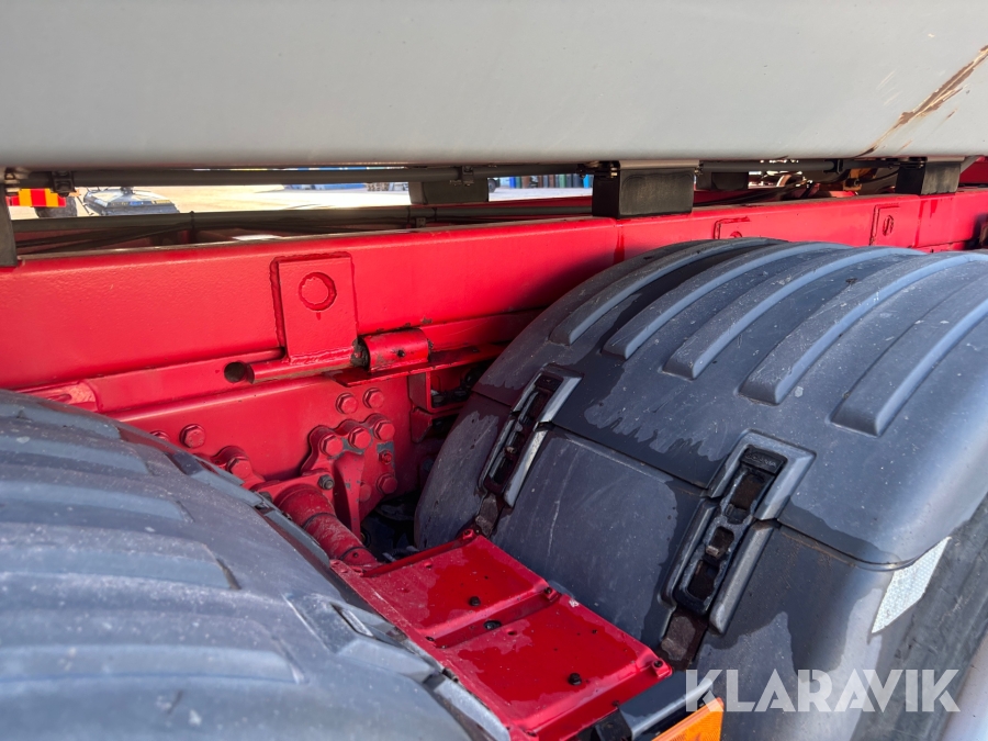 Lastbil Scania R 580 tridem  cameleont