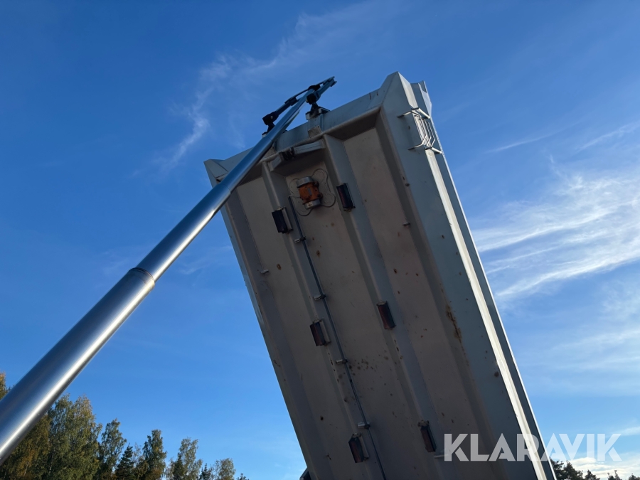 Lastbil Scania R 580 tridem  cameleont