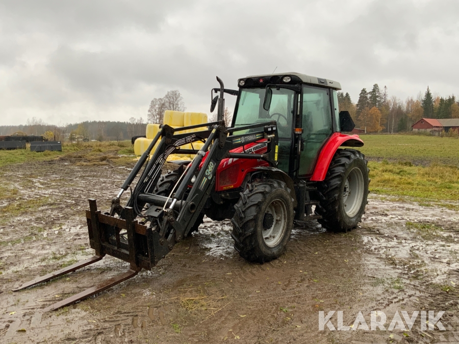 Traktor Massey Ferguson 5445-4