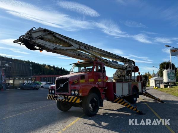 Brandbil med skylift Volvo N720 4x2 Förlängd