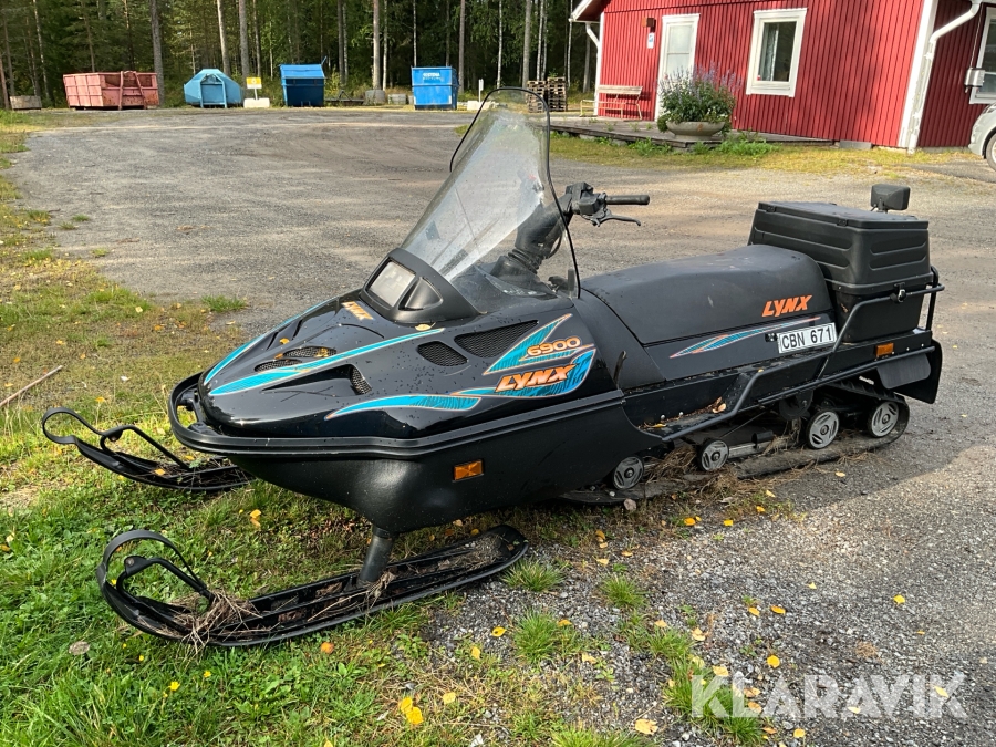 Snöskoter Lynx 6900