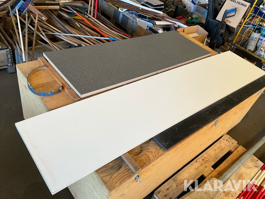 Fönsterbrädor, täckskiva och bänkskiva