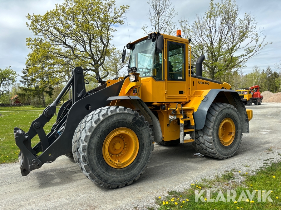 Hjullastare Volvo L110E med hydraulisk lyftbom