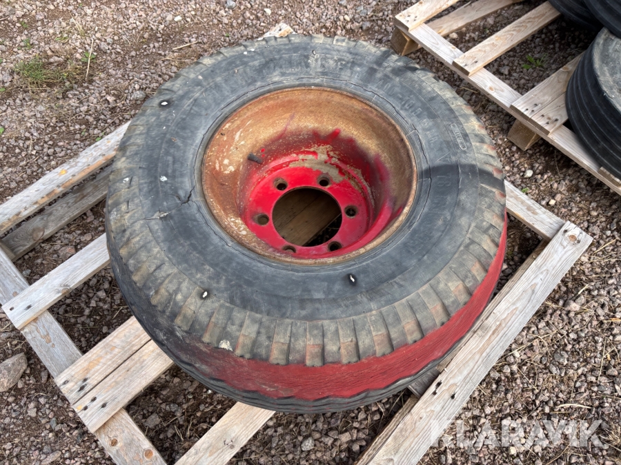 Vagnshjul Trelleborg 400-15.5