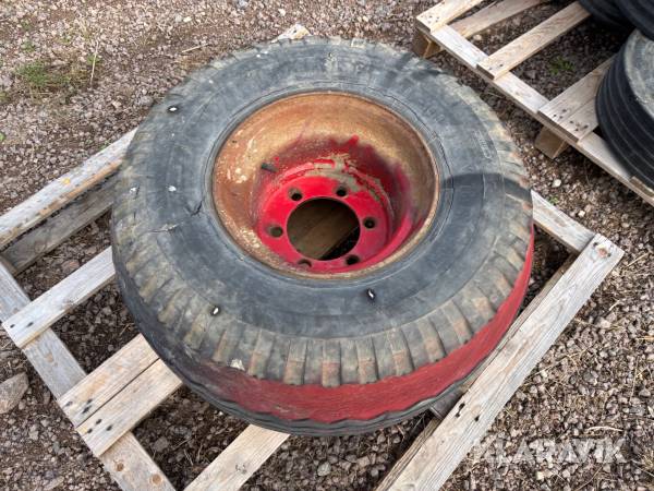 Vagnshjul Trelleborg 400-15.5