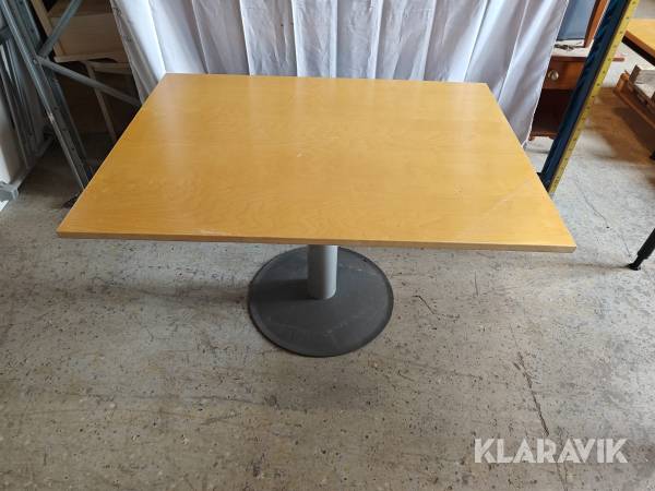 Rektangulärt bord