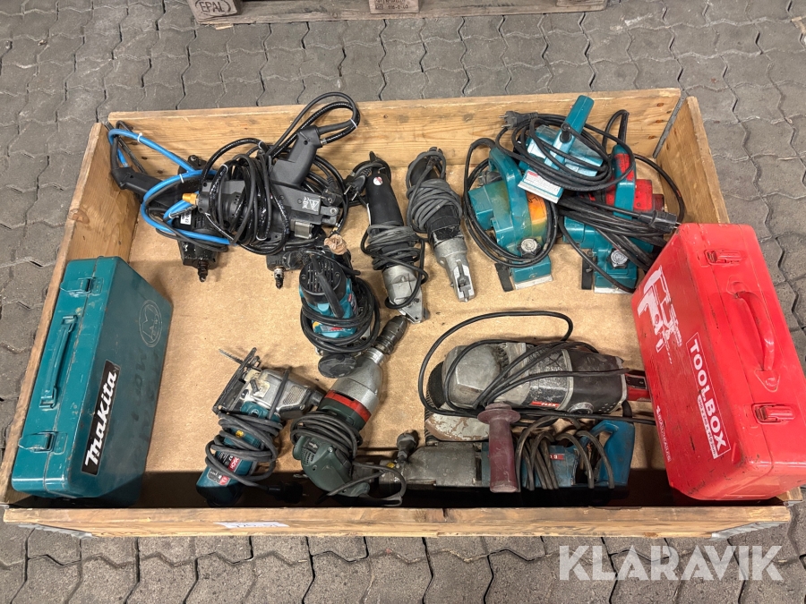 Pall med blandade verktyg 15 st