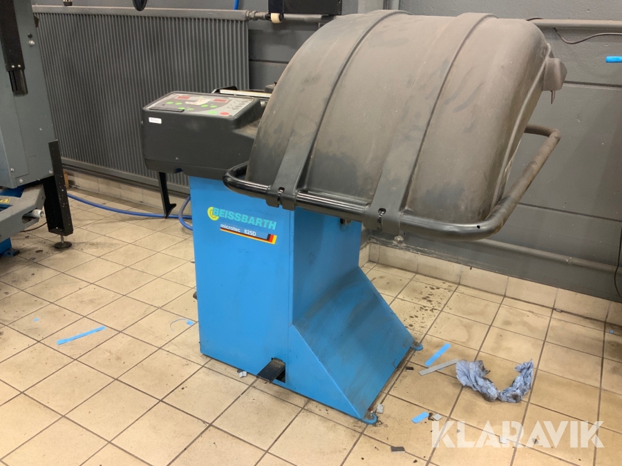Däckbalanerings maskin Beissbarth Microtec 825 D