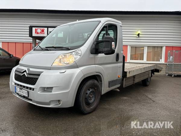 Biltransport Citroen Jumper med luftfjädring och ramper