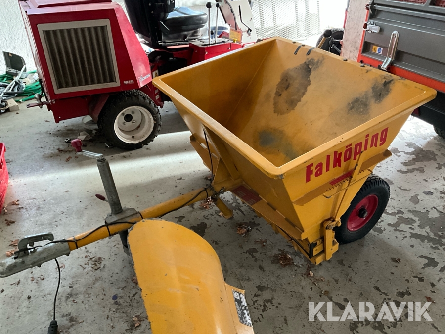 Bogserad Sandspridare Falköping T-2.5E 0,25m3
