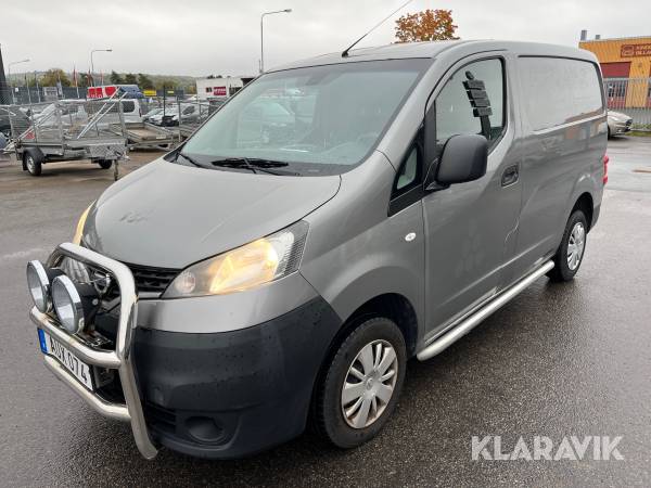 Skåpbil Nissan NV200