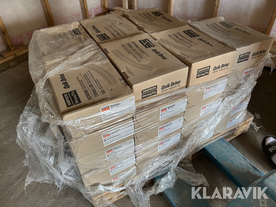 Parti med bandad gipsskruv Simpson Quik drive