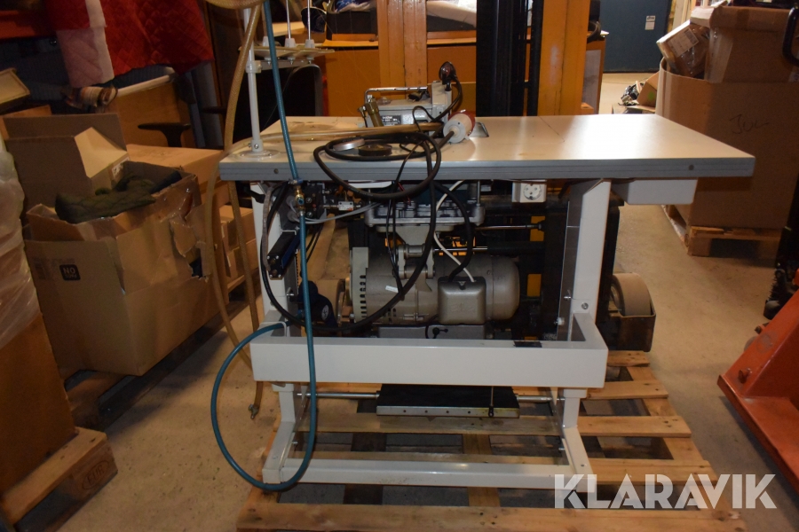 Symaskin overlock Brother ACG Ergofix