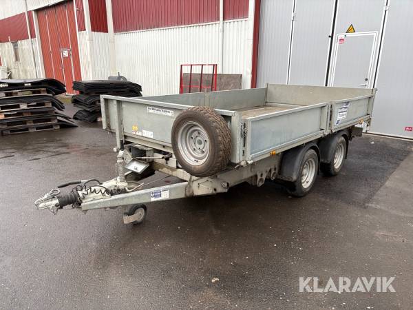 Tippsläp Ifor williams